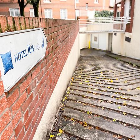 Ibis Budget Lille Gares Vieux-Λιλ Εξωτερικό φωτογραφία