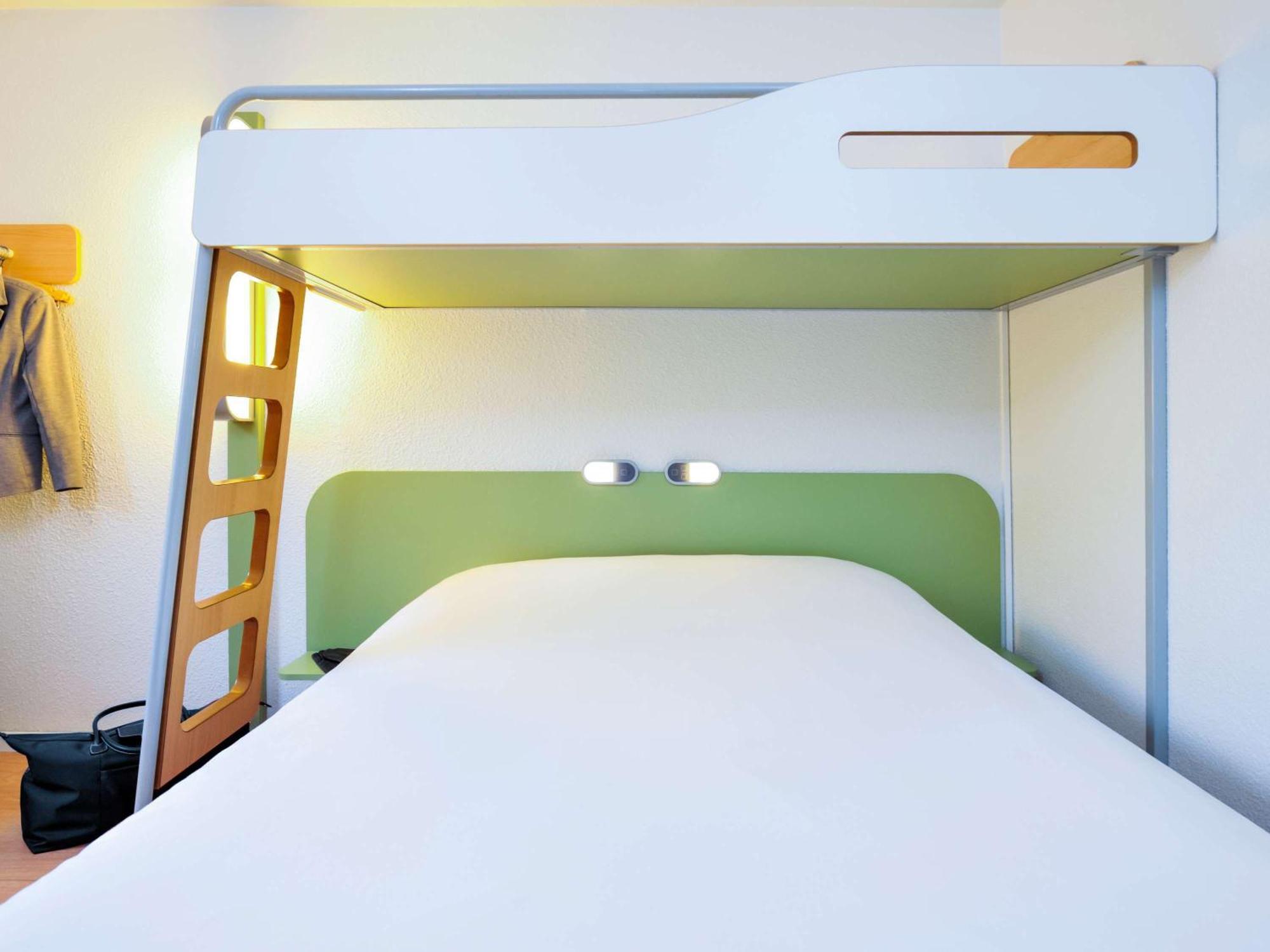 Ibis Budget Lille Gares Vieux-Λιλ Εξωτερικό φωτογραφία